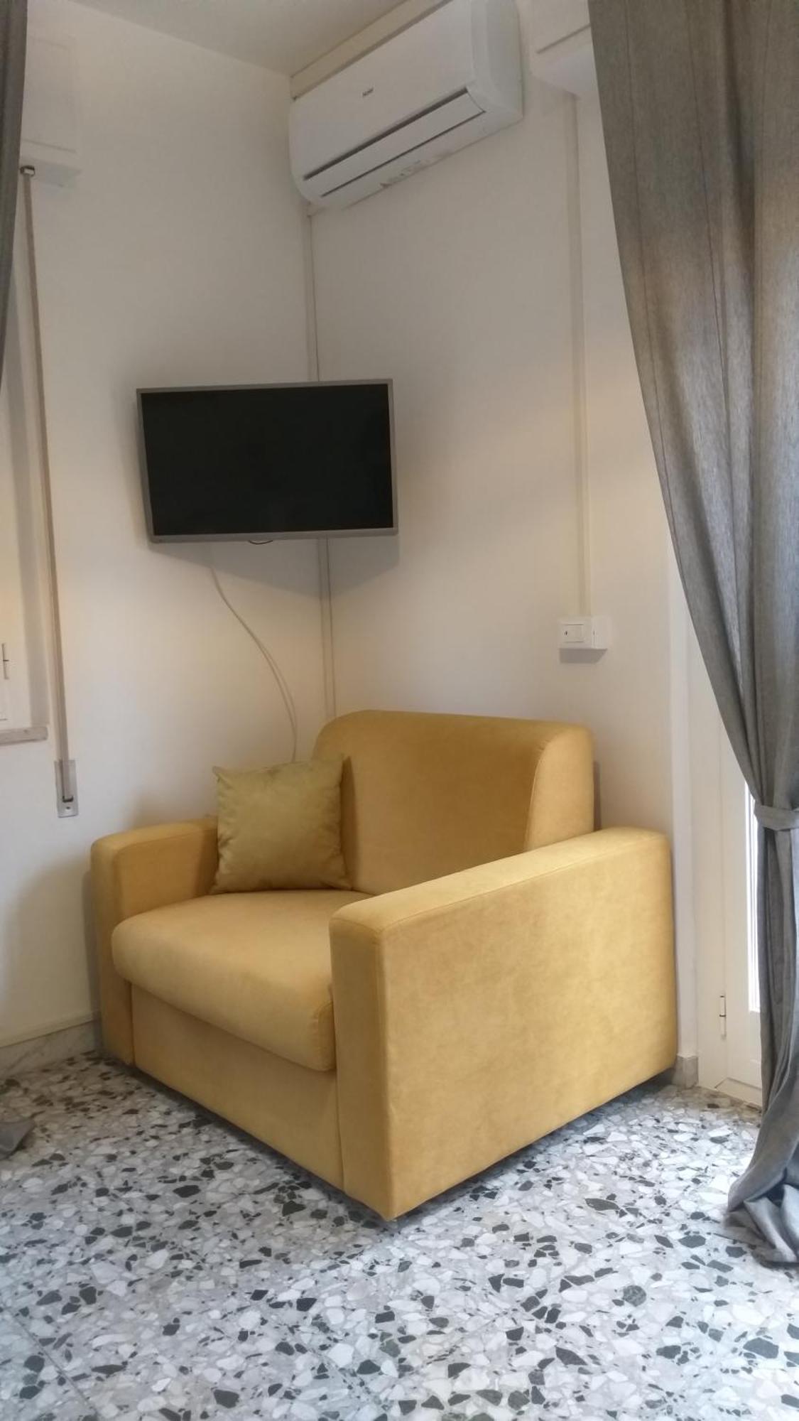 Il Merlo Pisa Bilik gambar